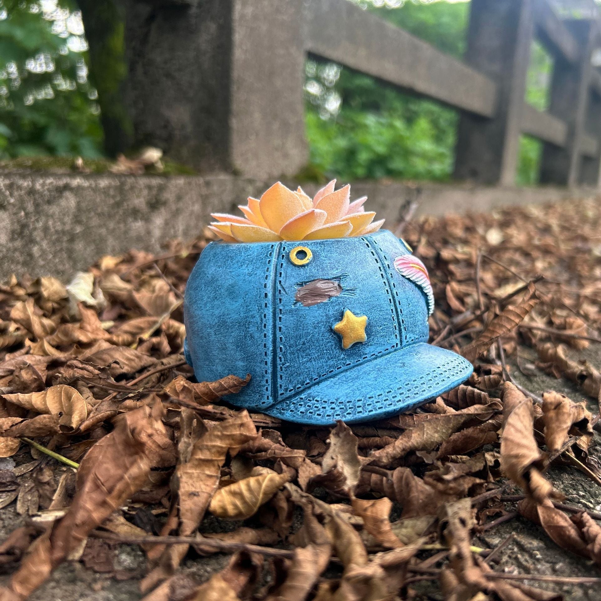 Baseball cap flower pot