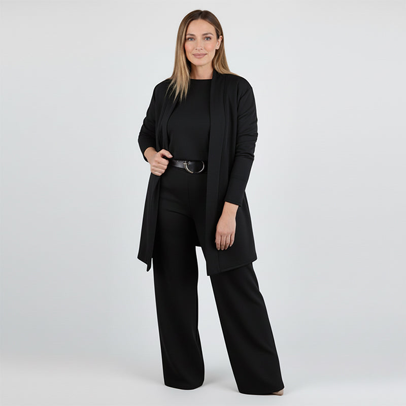 Fashionable women's cardigan suit