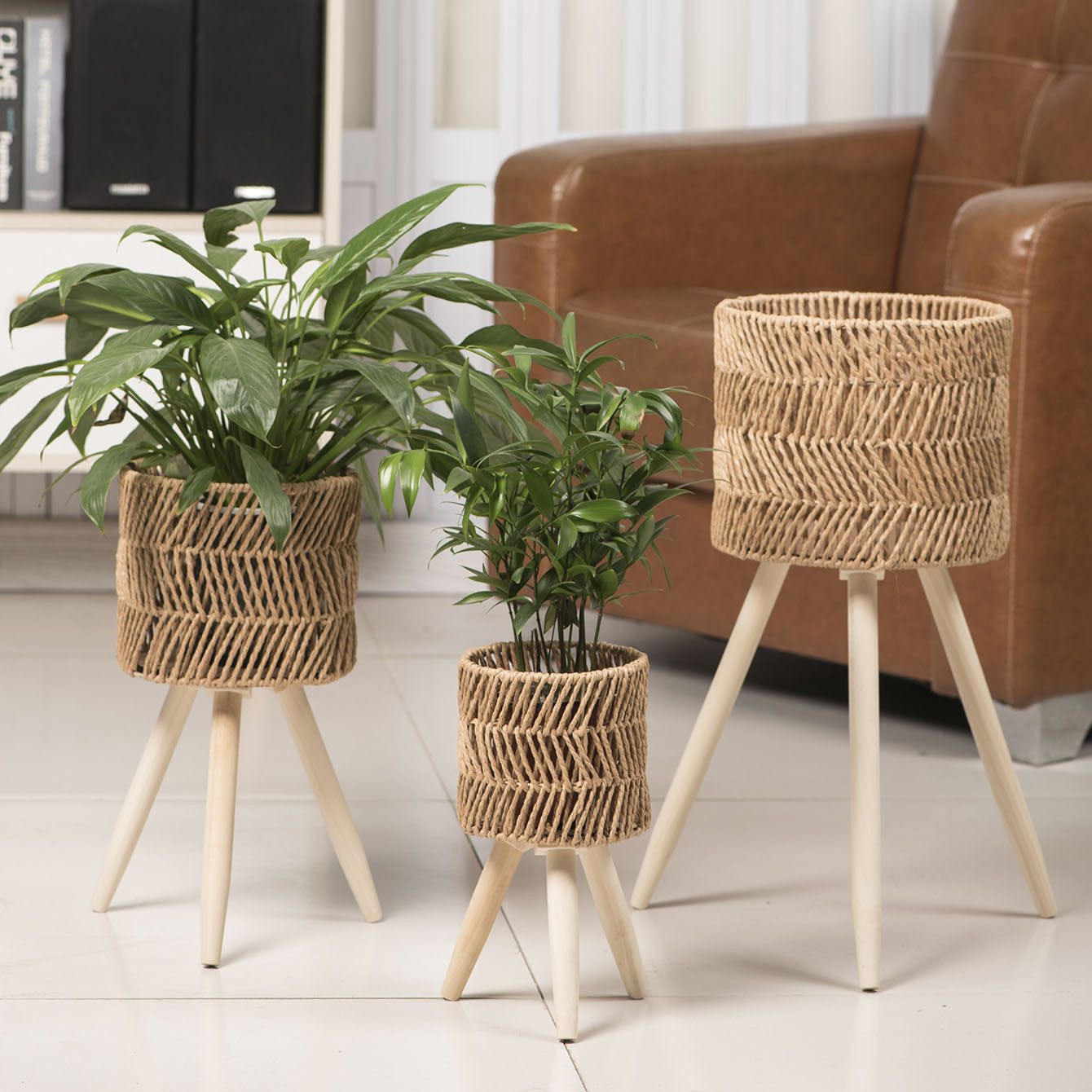 Solid wood rattan flower stand
