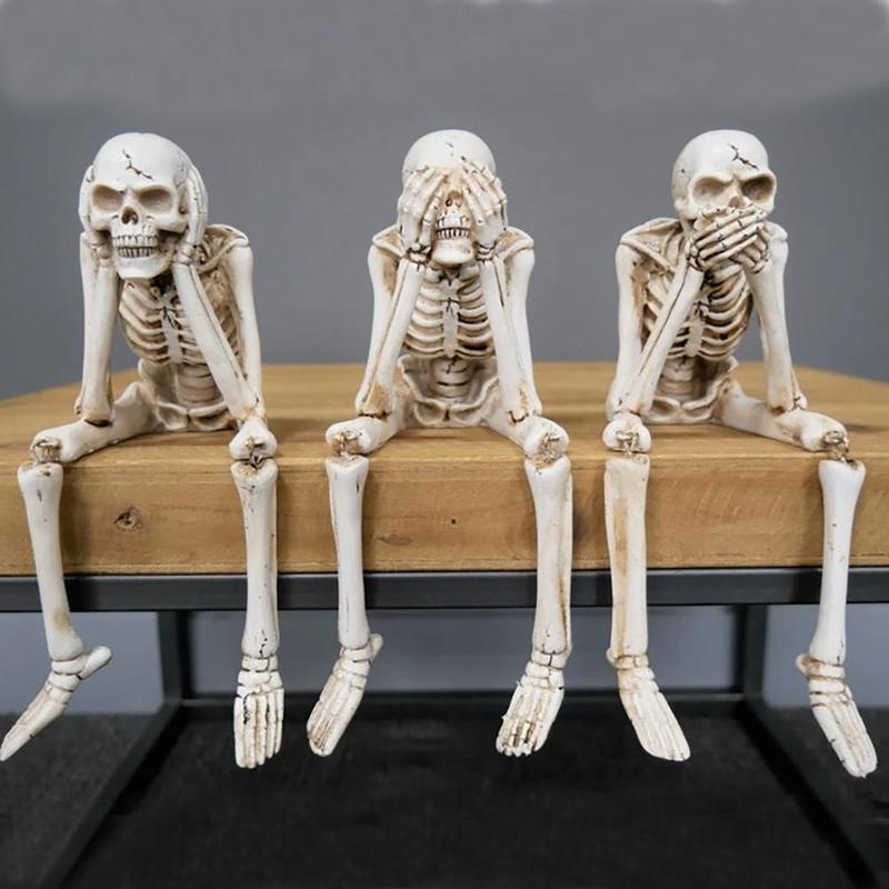 Halloween Fireplace Simulation Skull